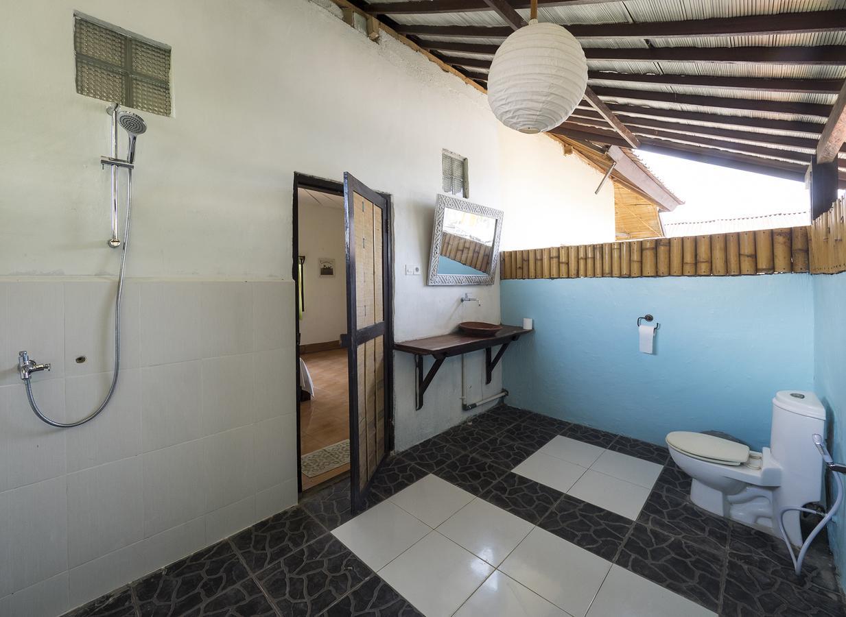 Woodstock Gili - Garden And Bungalows Hotel Gili Trawangan Exterior foto